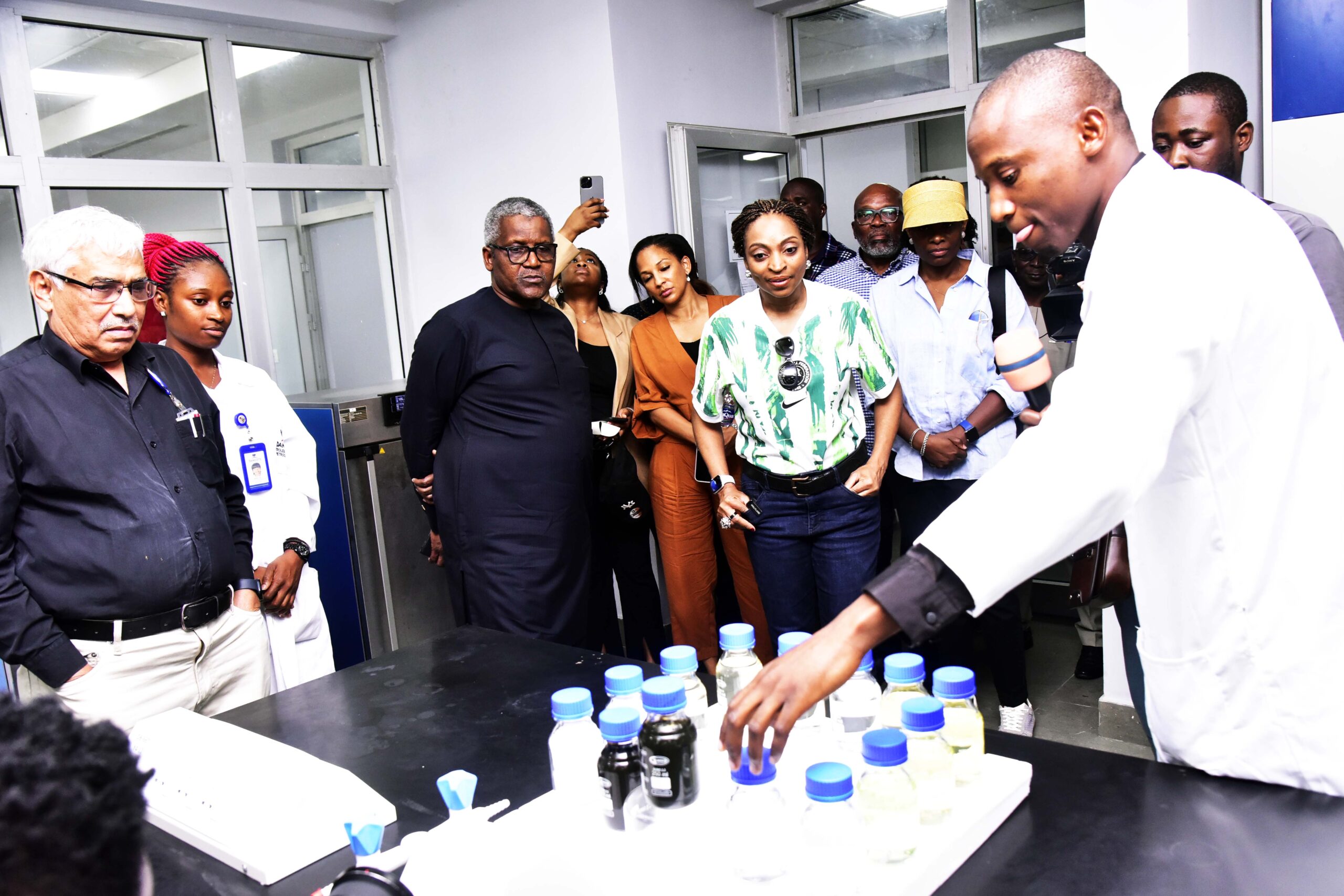 FG Applauds Dangote Refinery’s Engineering Feat, Human Capital Drive