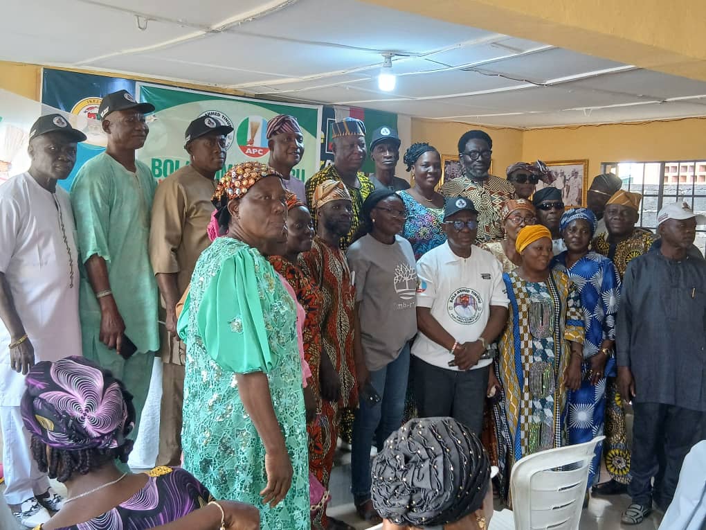 BATM LAGOS  OVERFLOW CROWD AT MAIDEN CWC MEETING…Afikuyomi storms Lagos political scene with bold grassroots push